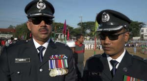Musique pour le reportage pour France 24 Bangladesh: la police tue en série, de Charles Emptaz